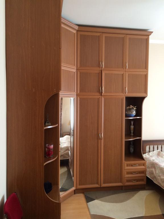 Apartment On Hanrapetutyan Street Jerevan Buitenkant foto